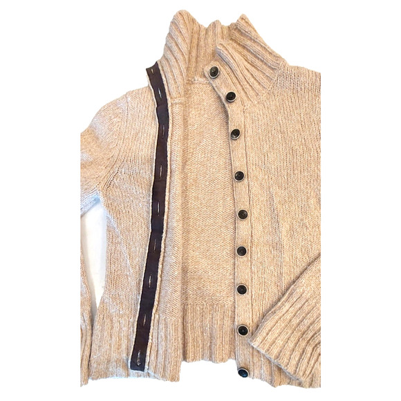 Eddie Bauer Womens Button Up Sweater, Cable Knit, Wool Blend Size M - Picture 3 of 9